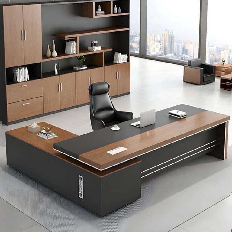Boss Cabin